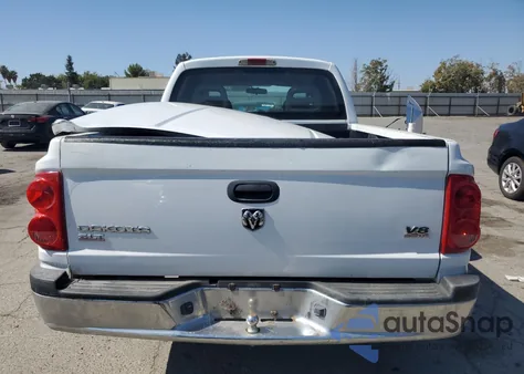 2006 Dodge Dakota Quad Slt z USA, uszkodzony, nr VIN 1D7HW48N86S590038